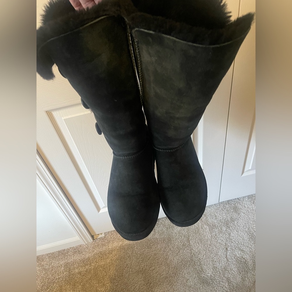 Ugg boots size 10